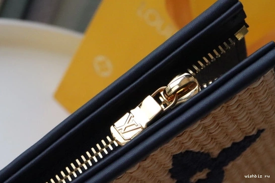 WIS Pouch VUITTON Toiletry LOUIS Monogram Raffia 0912